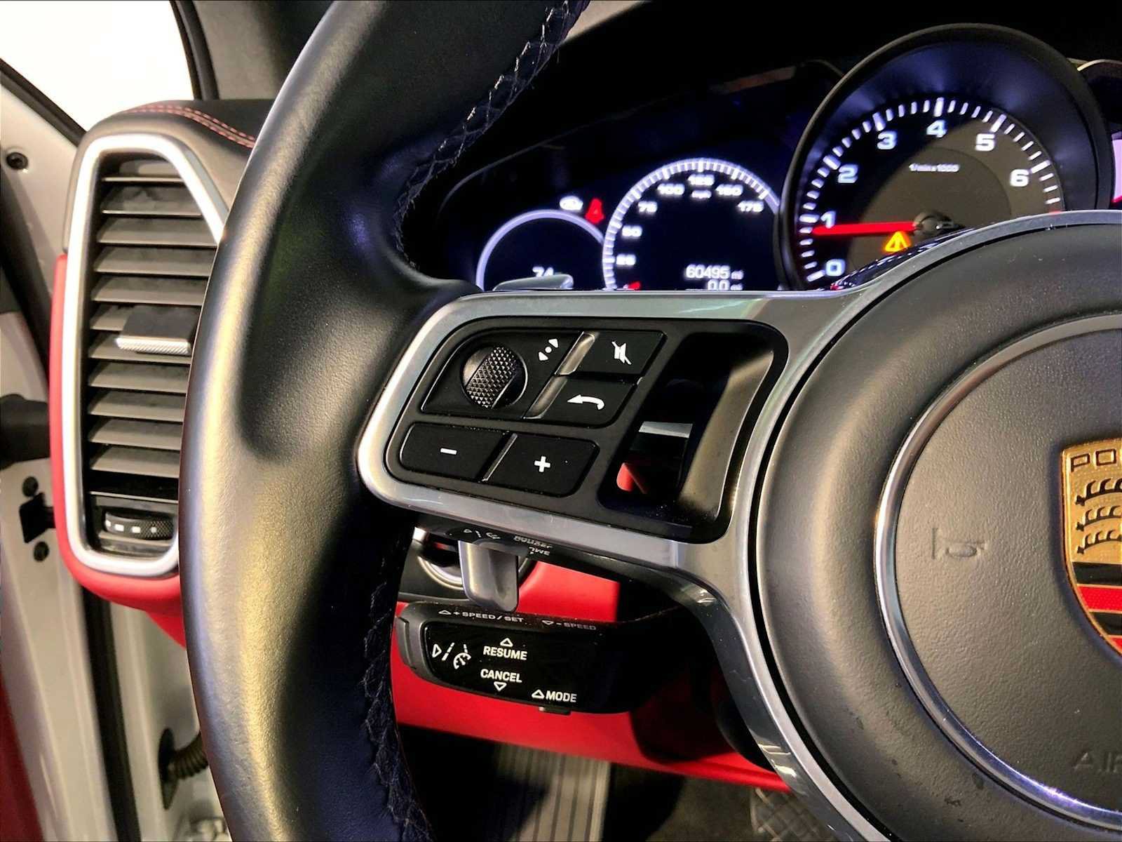 Certified 2021 Porsche Cayenne AWD/4WD image 27
