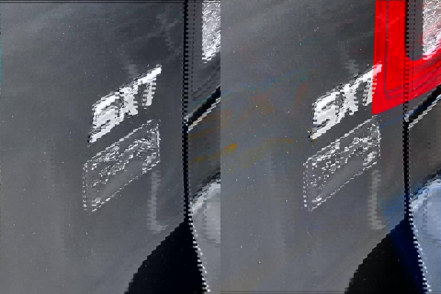 Used 2017 Dodge Grand Caravan SXT image 9