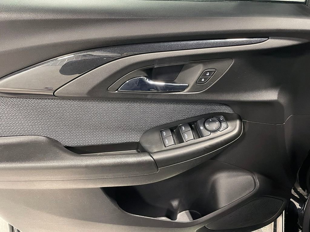 Used 2023 Chevrolet TrailBlazer LT image 20