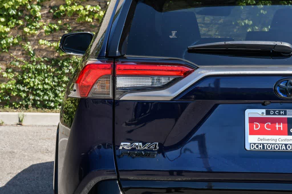Used 2023 Toyota RAV4 XSE w/ Weather Package AWD/4WD image 6
