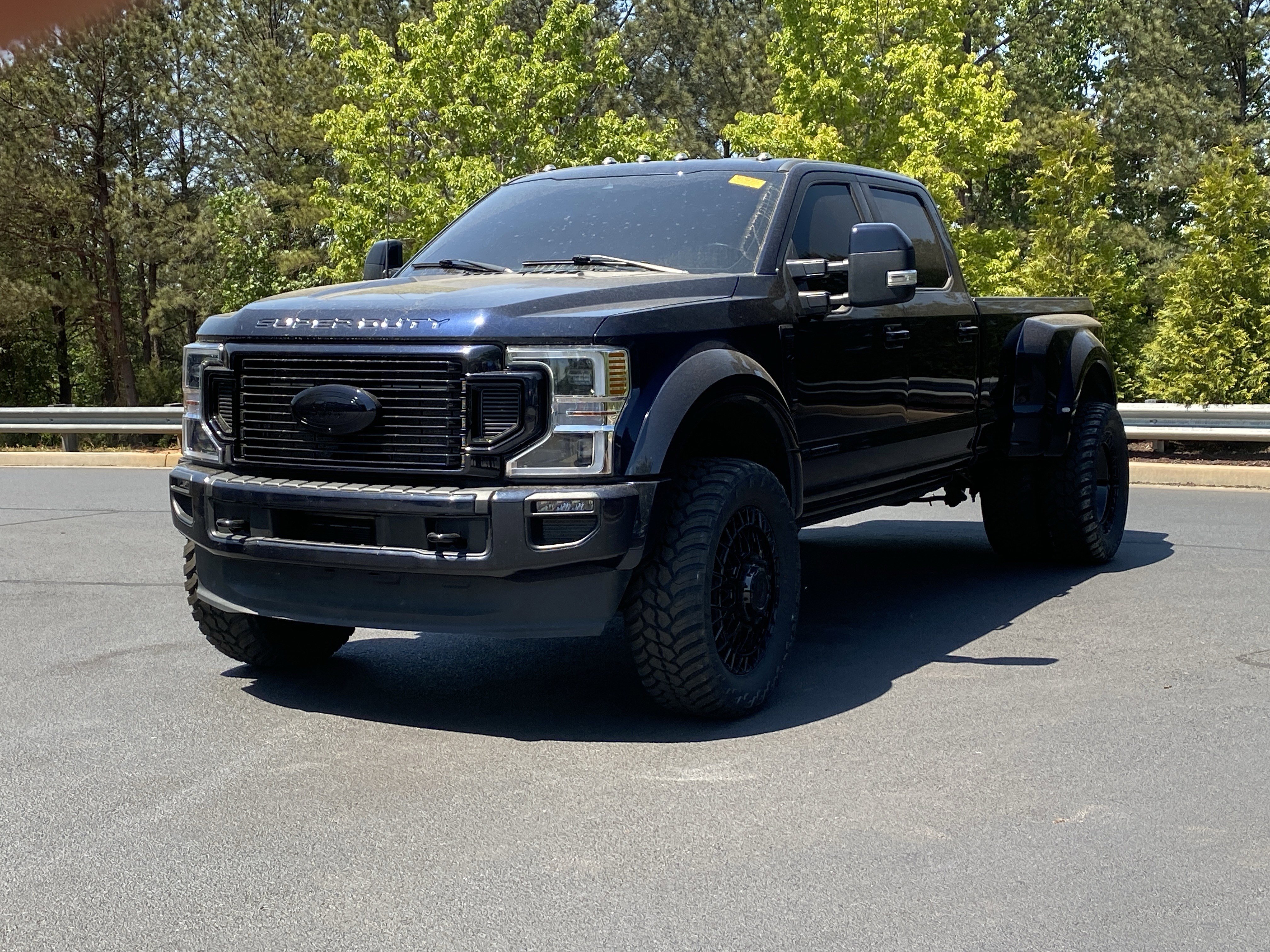 Used 2022 Ford F450 Platinum w/ FX4 Off-Road Package AWD/4WD image 13