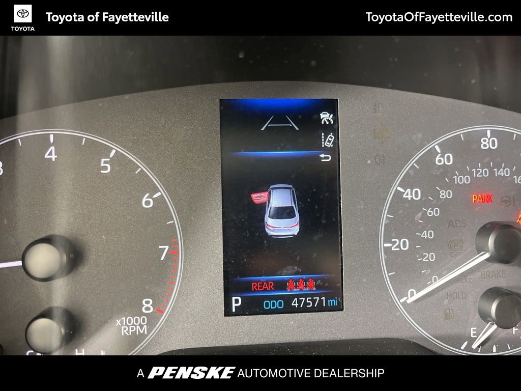 Used 2024 Toyota Corolla LE image 29