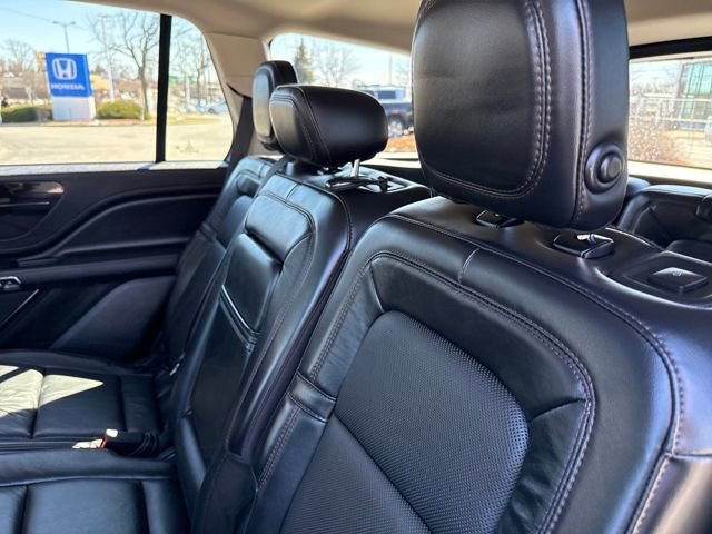 Used 2020 Lincoln Aviator Reserve w/ Equipment Group 201A image 20