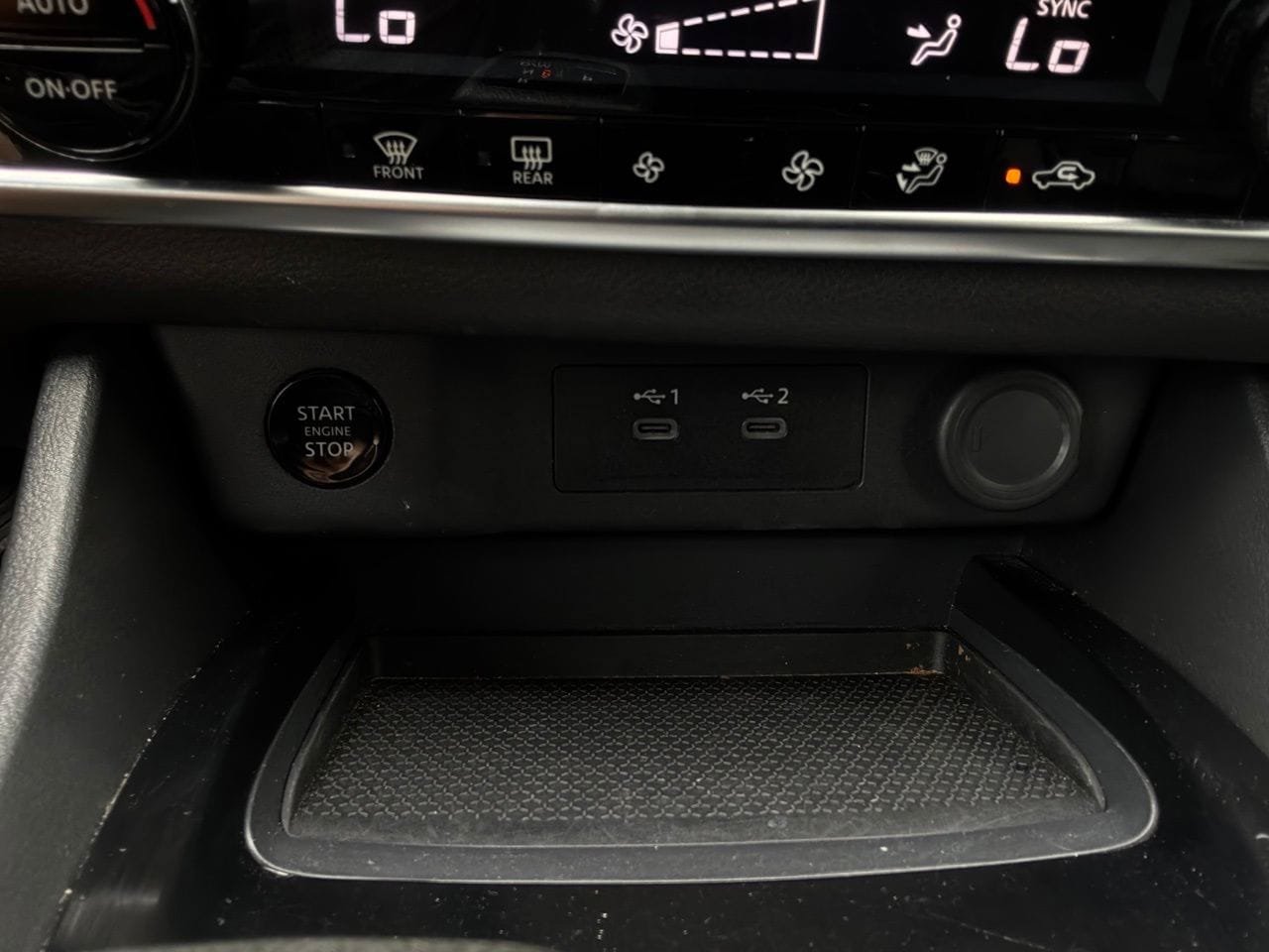 Used 2025 Nissan Rogue SV FWD image 28