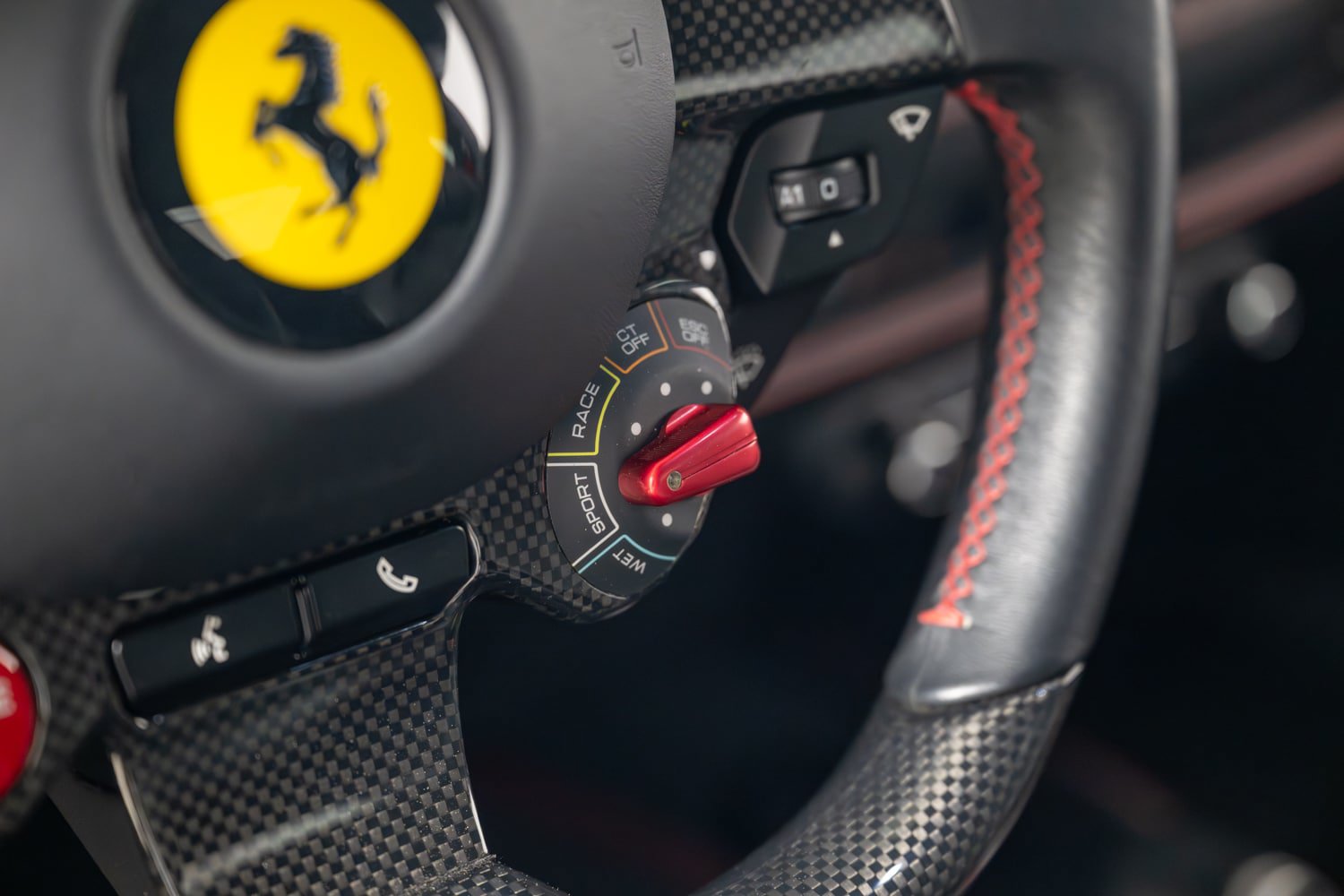 Certified 2021 Ferrari F8 Tributo RWD image 30