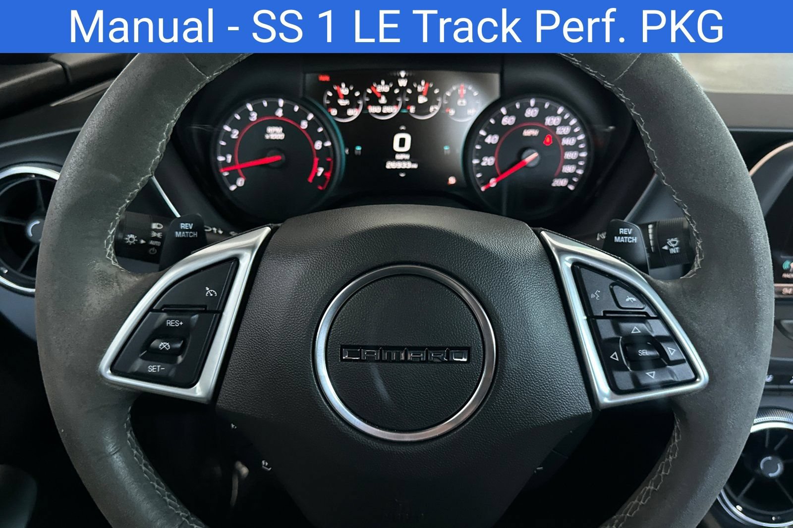 Used 2018 Chevrolet Camaro SS RWD image 28