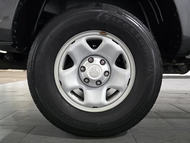 Used 2023 Toyota Tacoma SR AWD/4WD image 24