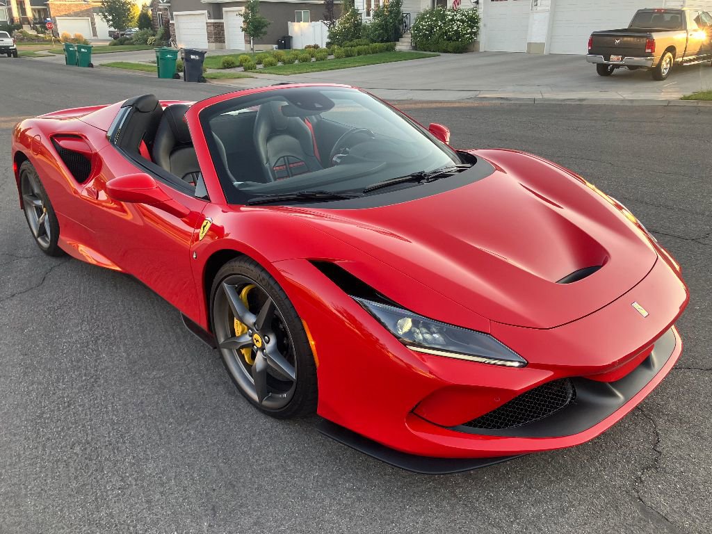 Used 2023 Ferrari F8 Tributo image 3