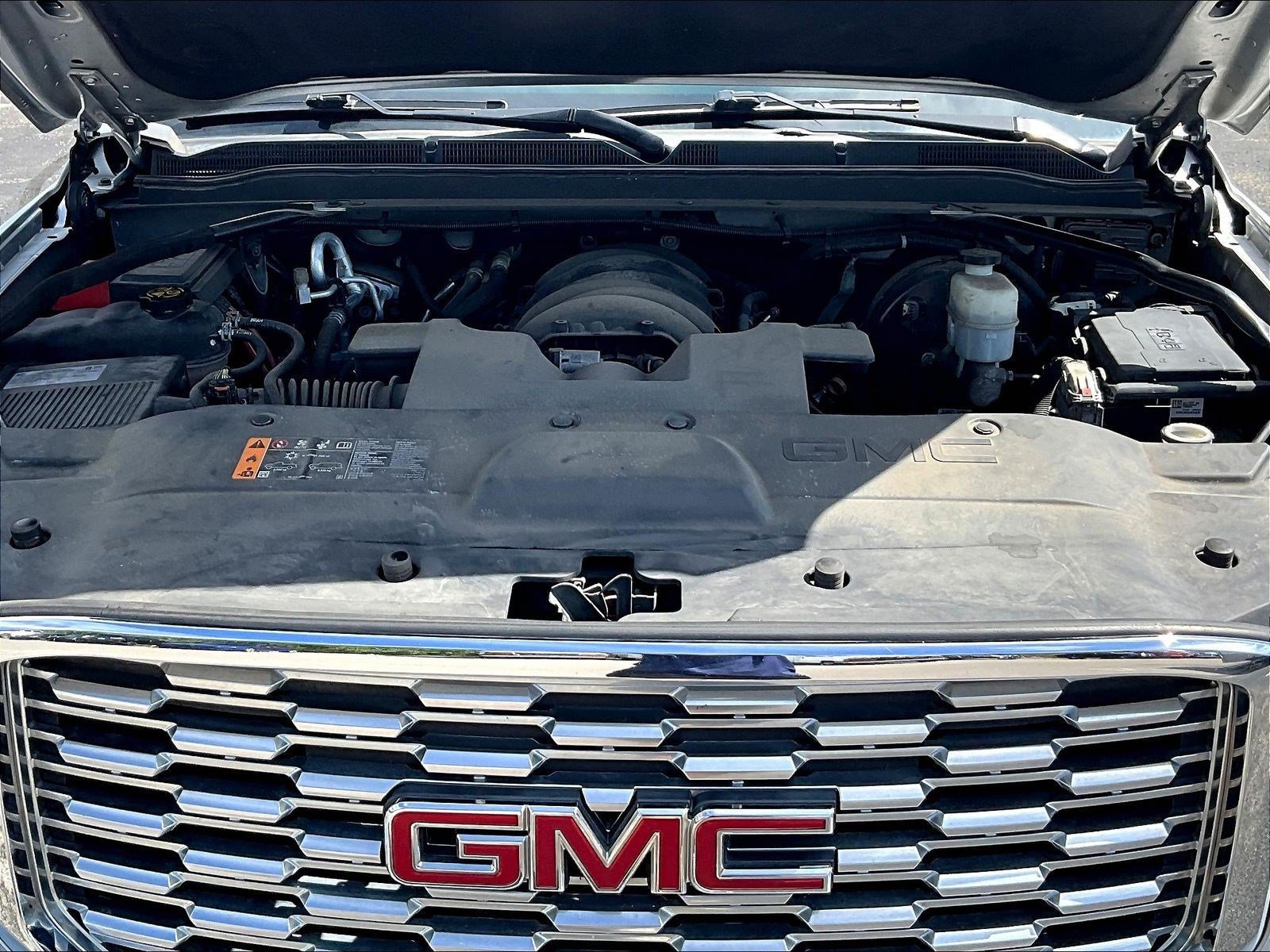 Used 2018 GMC Yukon XL Denali w/ Denali Ultimate Package AWD/4WD image 31