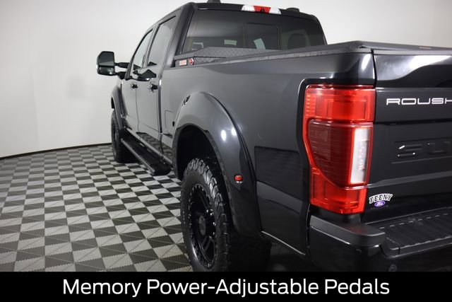 Used 2022 Ford F250 Lariat w/ Black Appearance Package image 31
