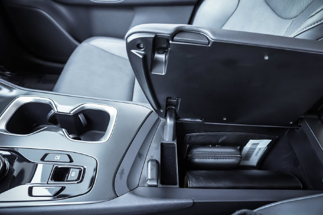 Certified 2024 Lexus RZ 300e Premium w/ Accessory Package (P5) FWD image 18