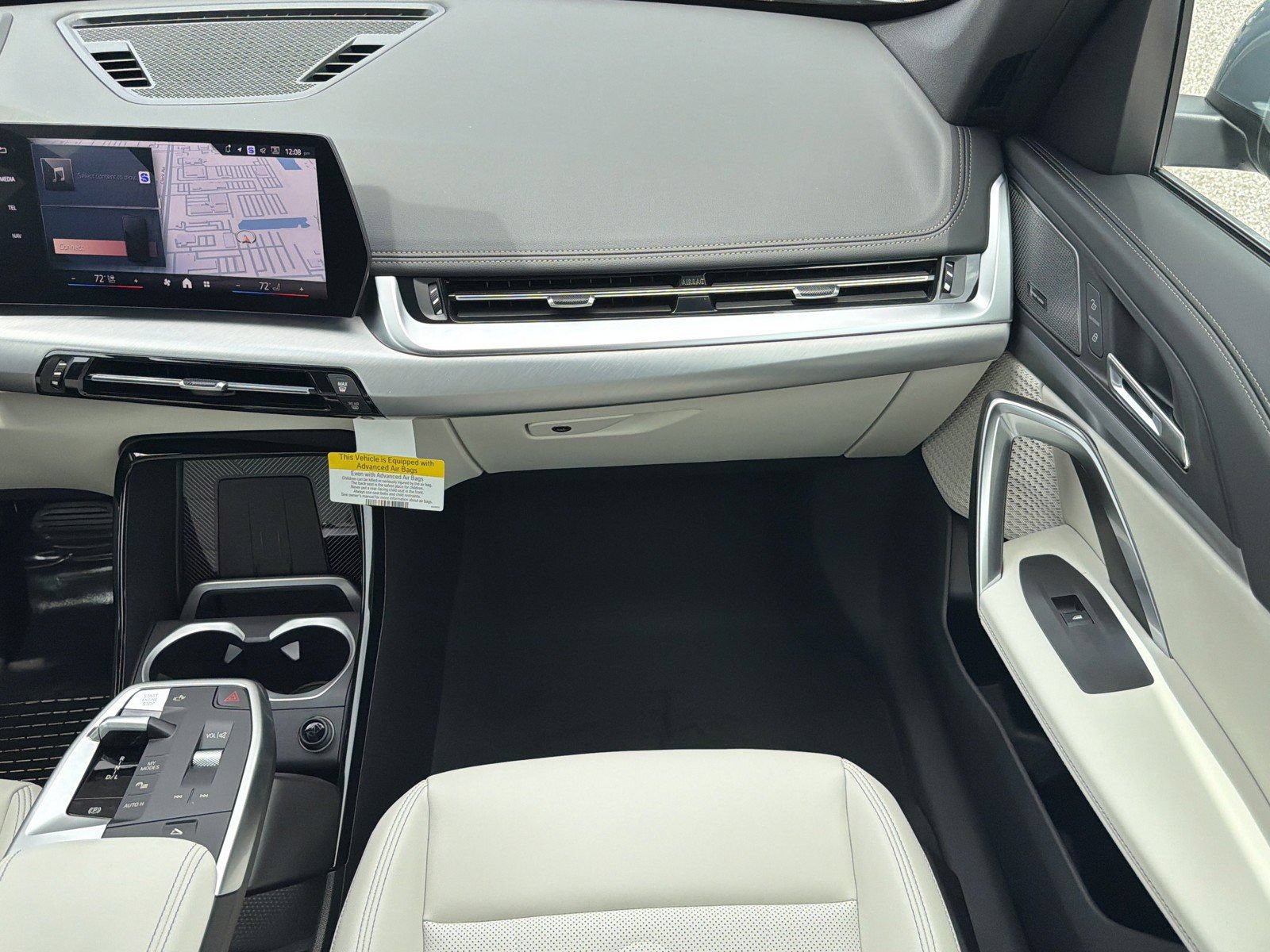 New 2026 BMW X1 xDrive28i w/ Technology Package AWD/4WD image 17