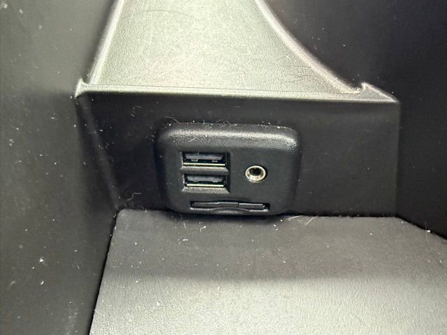 Used 2019 Chevrolet Camaro SS image 31