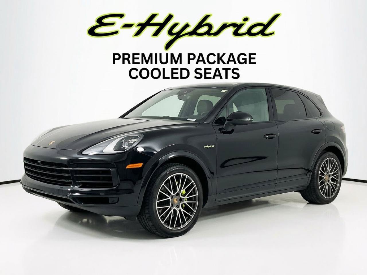 Used 2022 Porsche Cayenne Platinum Edition AWD/4WD image 1