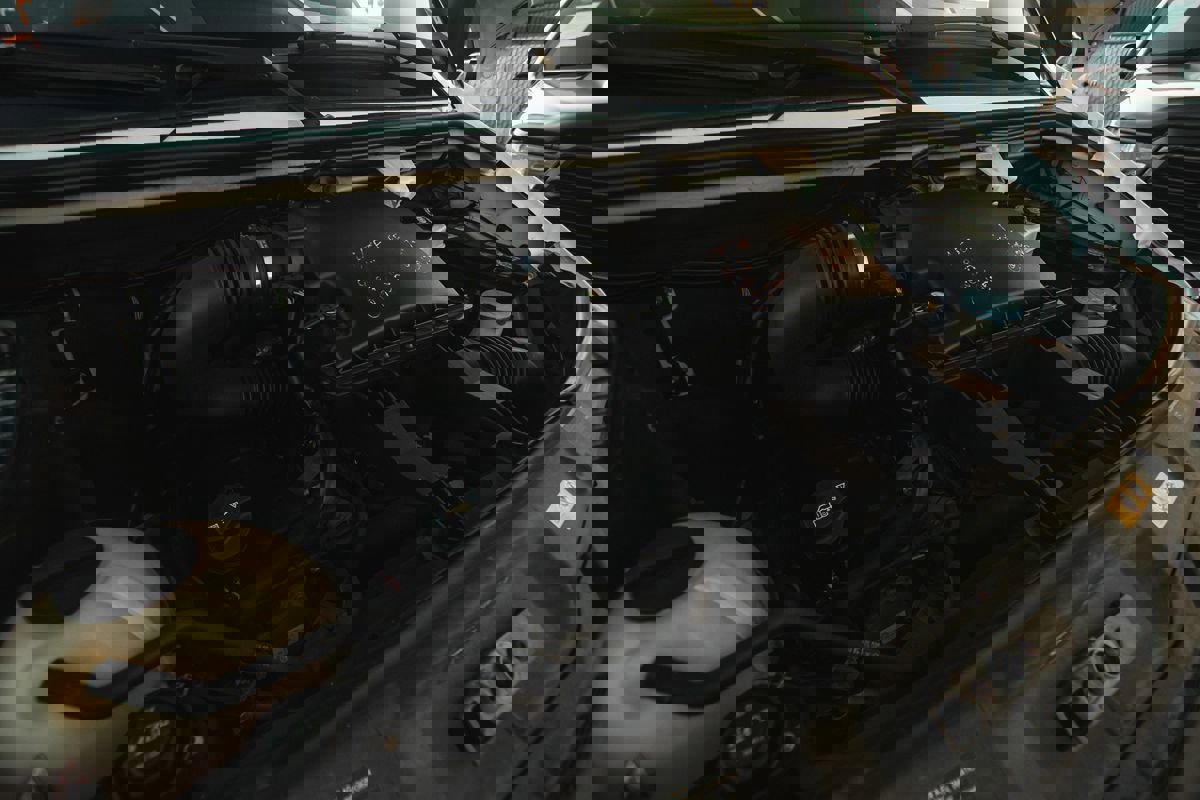 Used 2012 Mercedes-Benz Sprinter 2500 w/ Additional Battery Pkg image 25