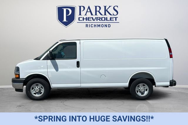 New 2025 Chevrolet Express 2500 RWD image 4
