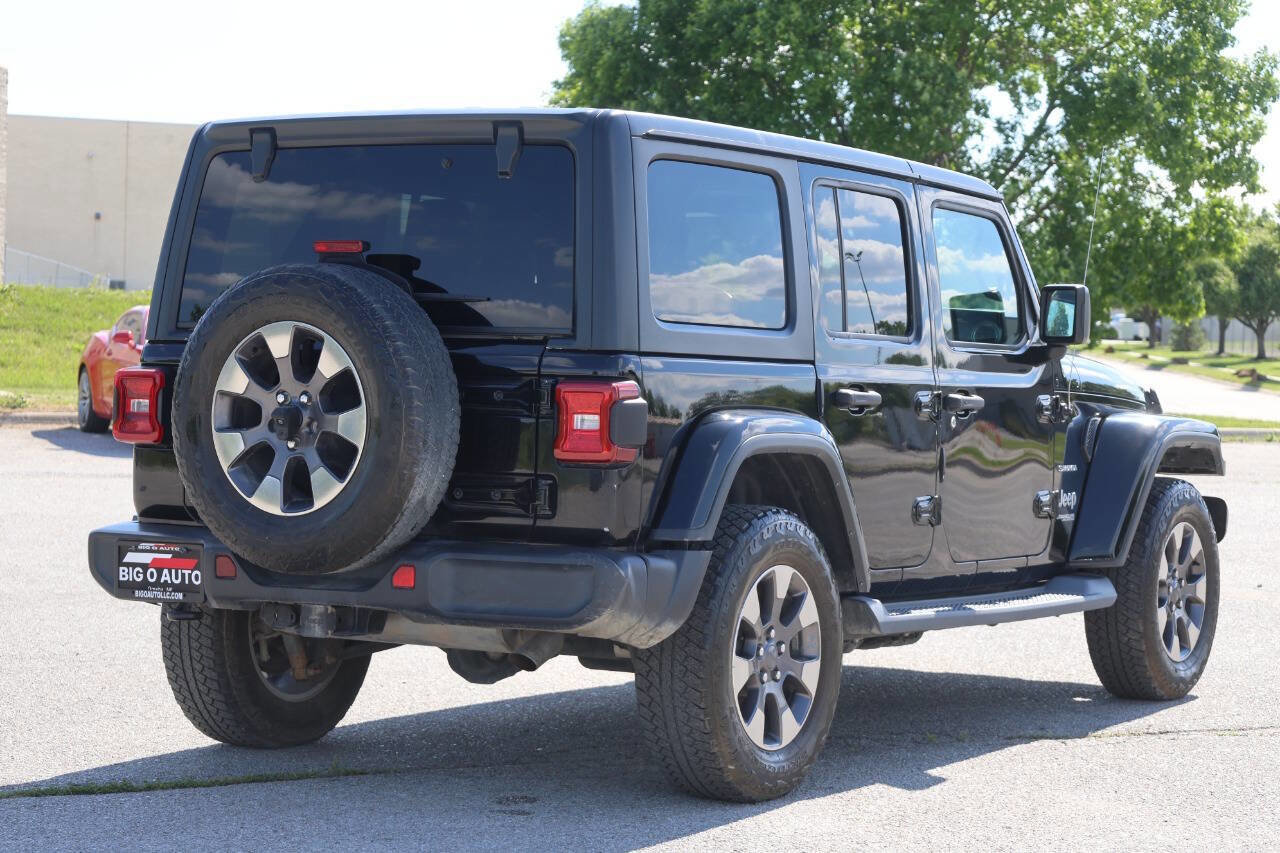 Used 2018 Jeep Wrangler Unlimited Sahara image 9