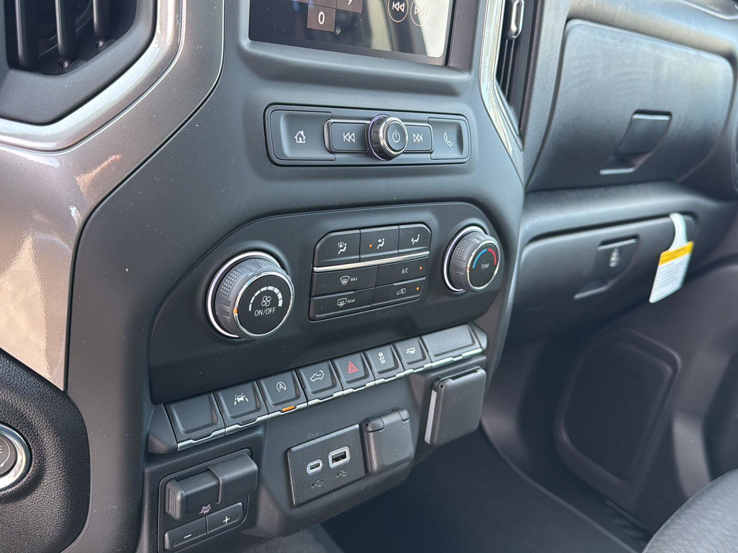 New 2026 Chevrolet Silverado 1500 Custom image 22