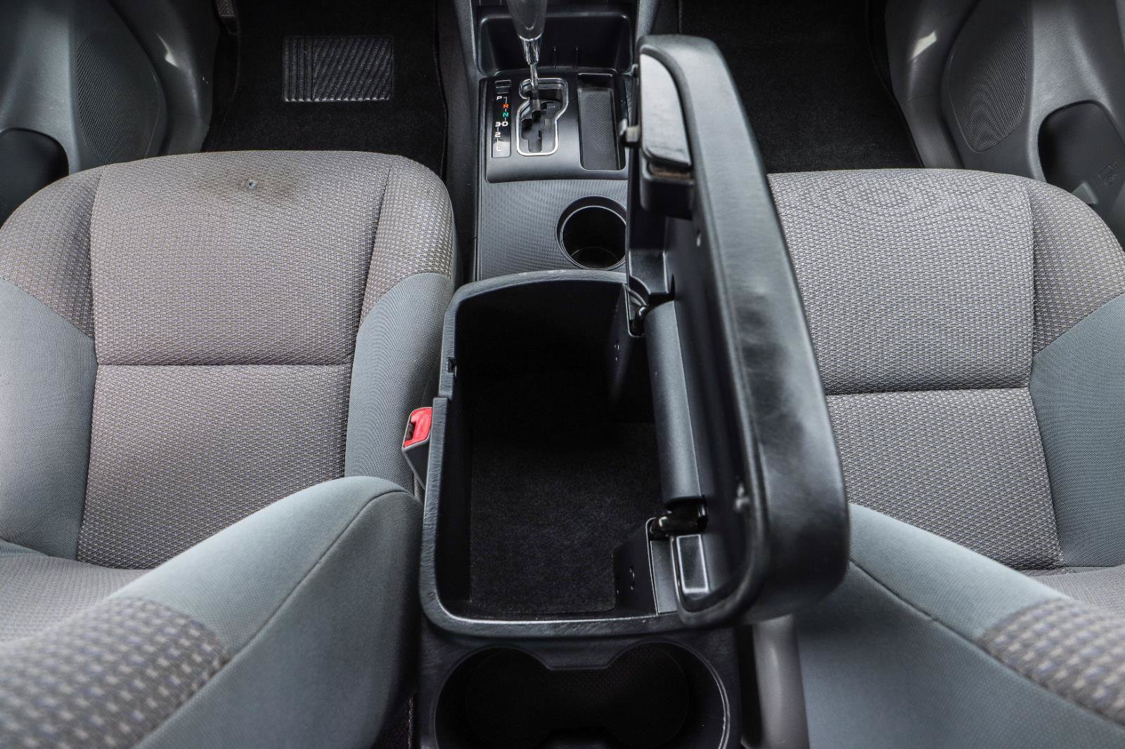 Used 2013 Toyota Tacoma 2WD Access Cab w/ Convenience Pkg image 17