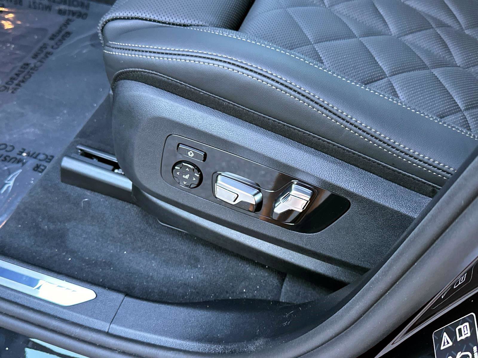 New 2026 BMW X5 xDrive40i w/ M Sport Package image 17