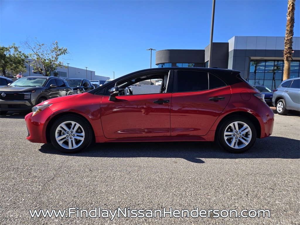 Used 2021 Toyota Corolla SE image 3