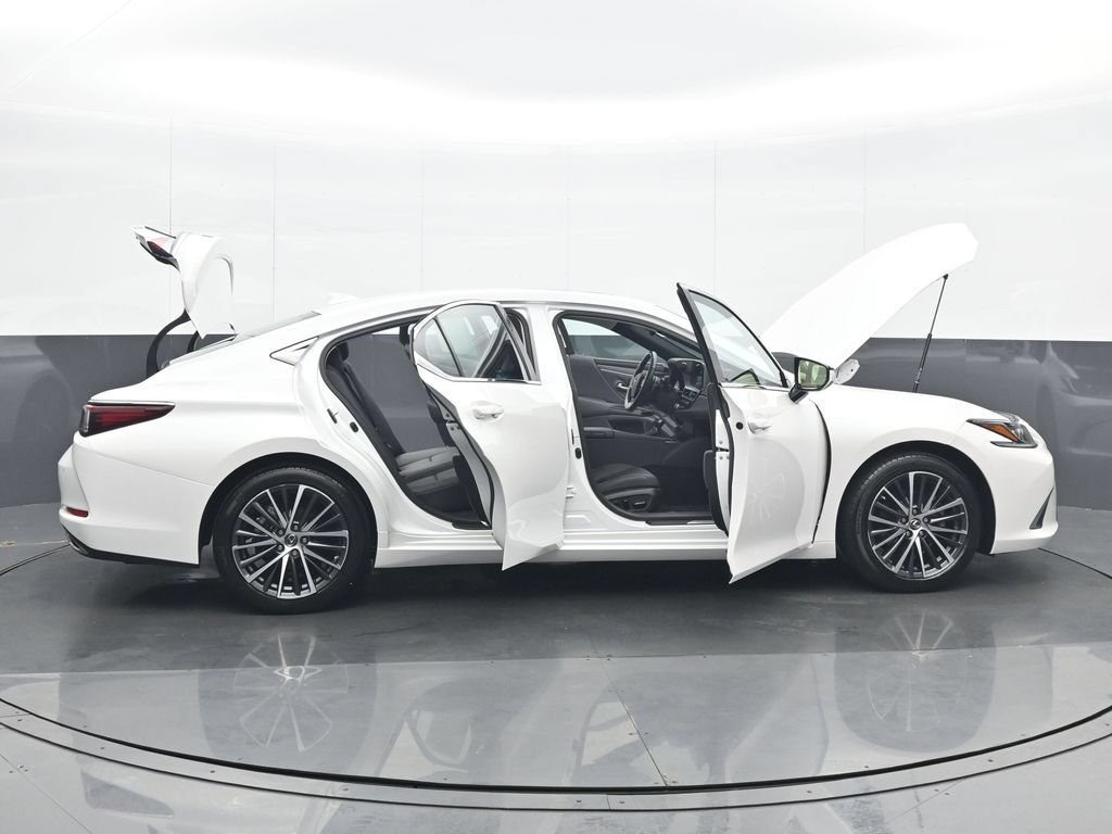 Used 2023 Lexus ES 350 w/ Premium Package FWD image 36