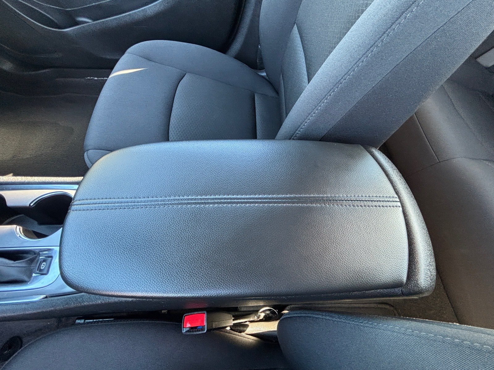 Used 2024 Chevrolet Malibu LT FWD image 17