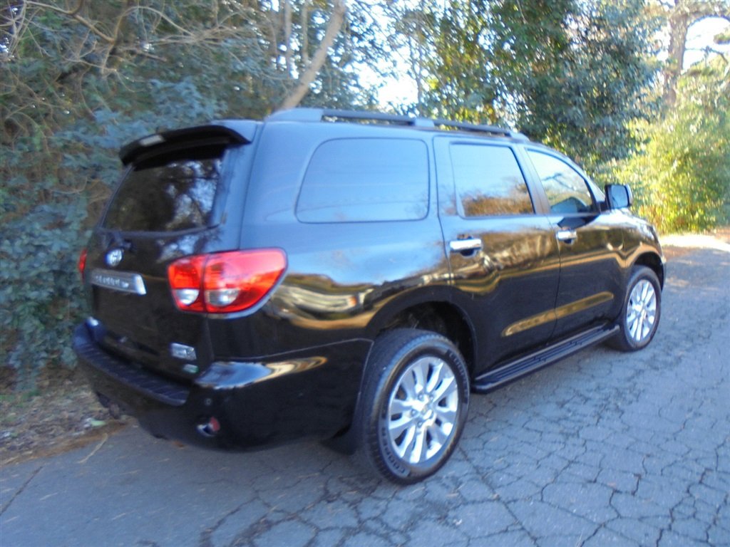 Used 2012 Toyota Sequoia Platinum image 5