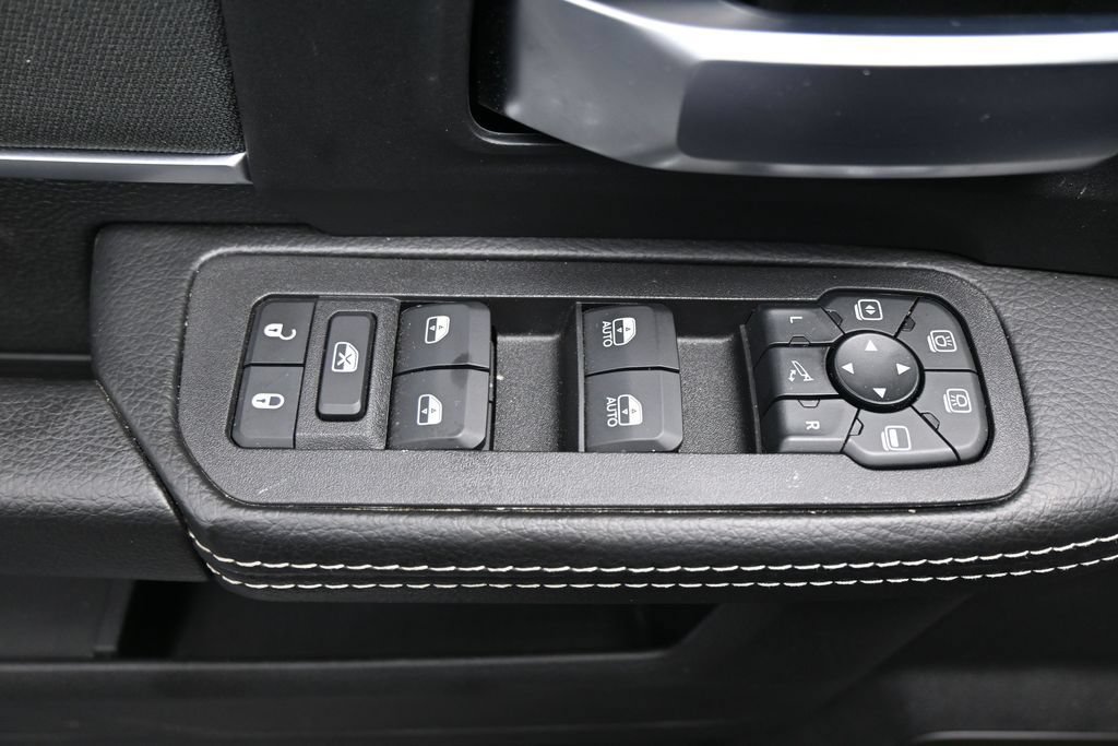 Used 2026 RAM 2500 Big Horn AWD/4WD image 11