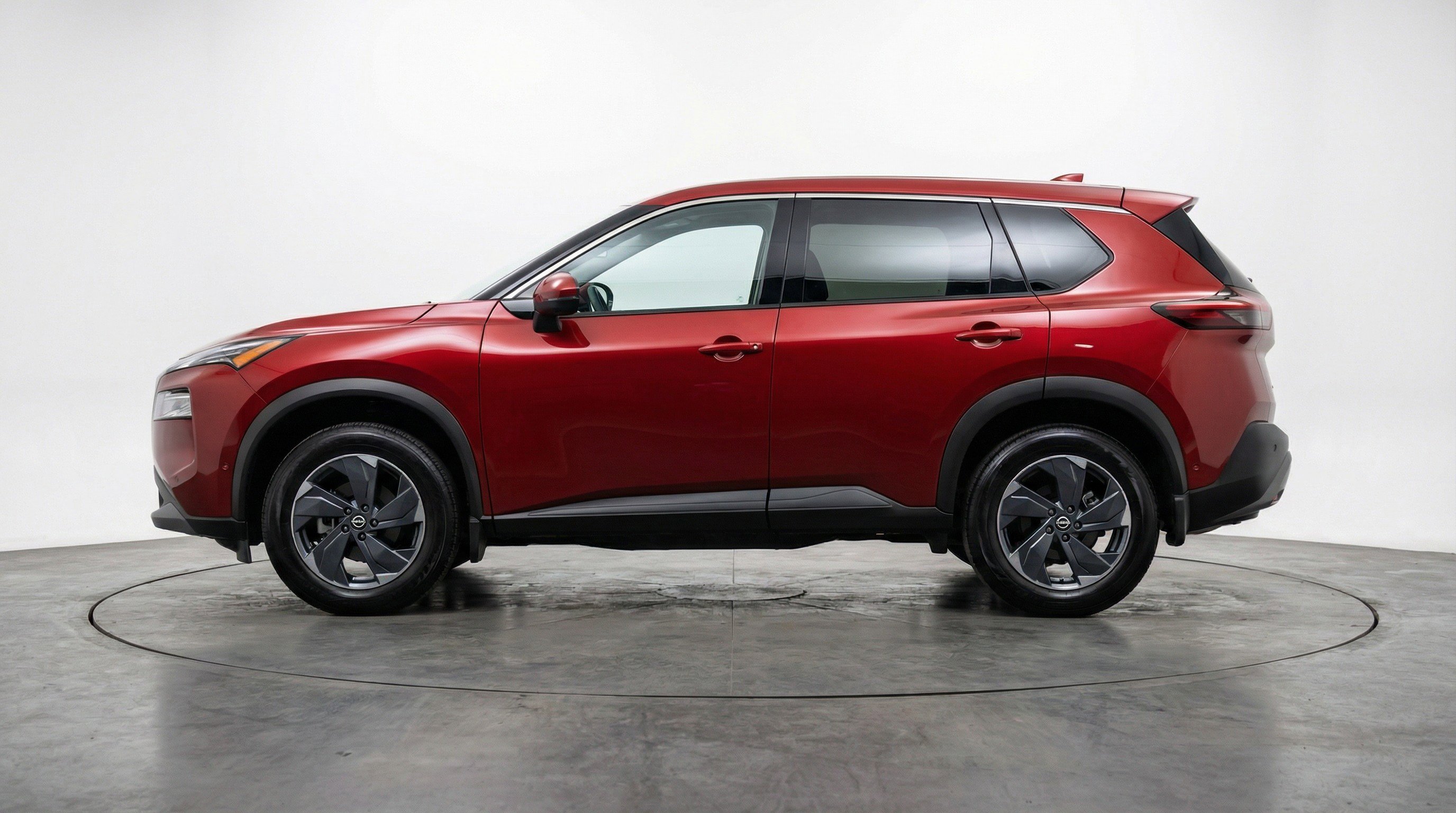 Used 2025 Nissan Rogue SV AWD/4WD image 5