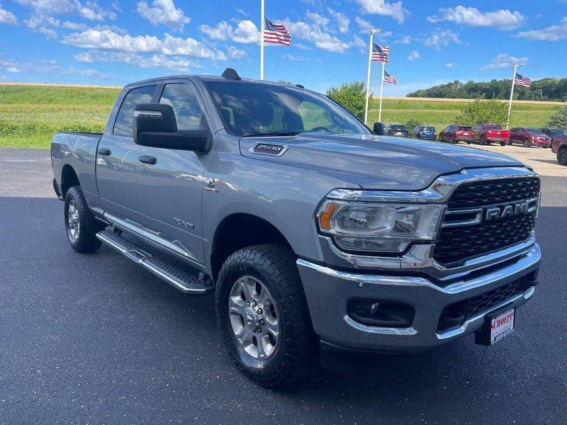 Used 2024 RAM 2500 Big Horn AWD/4WD image 2
