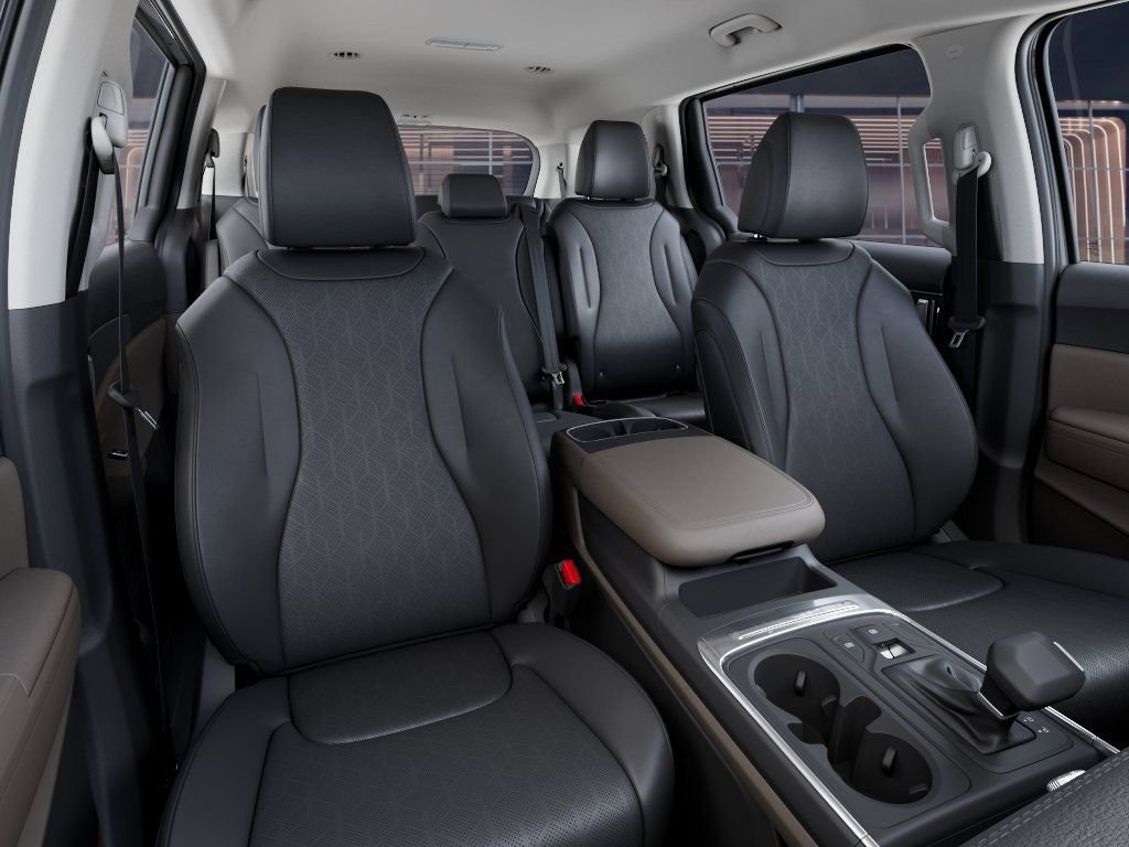 New 2027 Kia Carnival FWD image 15