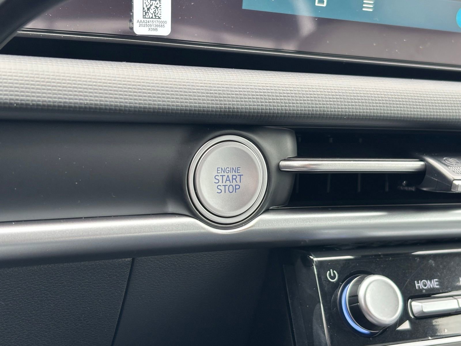 New 2026 Hyundai Santa Cruz SE FWD image 18