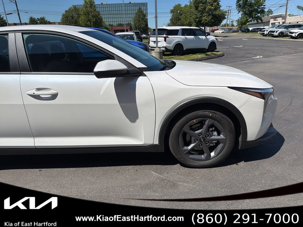 New 2026 Kia K4 FWD image 6