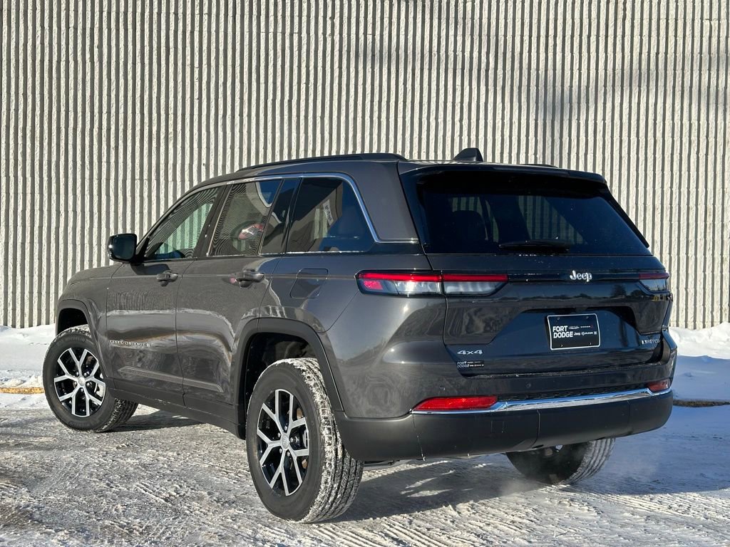 New 2025 Jeep Grand Cherokee Limited image 3