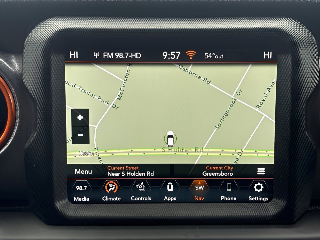 Used 2023 Jeep Gladiator Mojave w/ Cold Weather Group AWD/4WD image 18