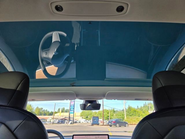 Used 2020 Tesla Model 3 Standard Range Plus image 19