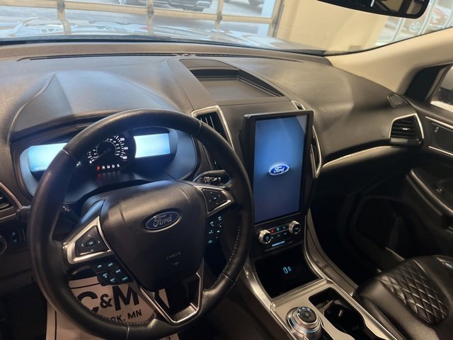 Used 2024 Ford Edge Titanium image 12