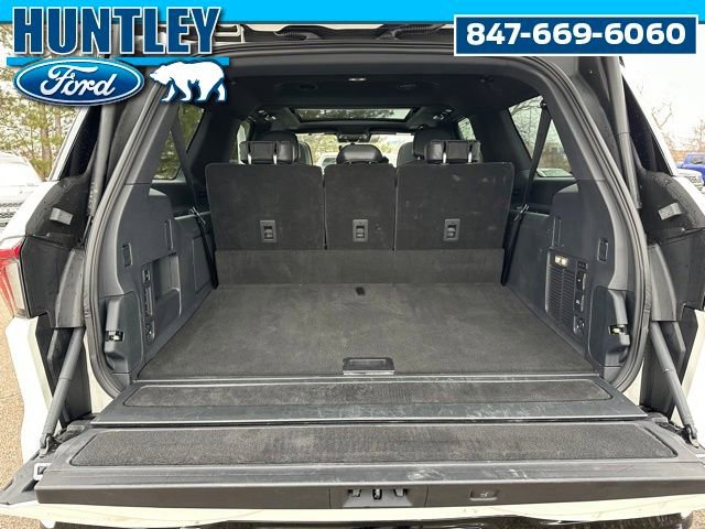 Used 2025 Lincoln Navigator L Reserve w/ Jet Appearance Package image 16