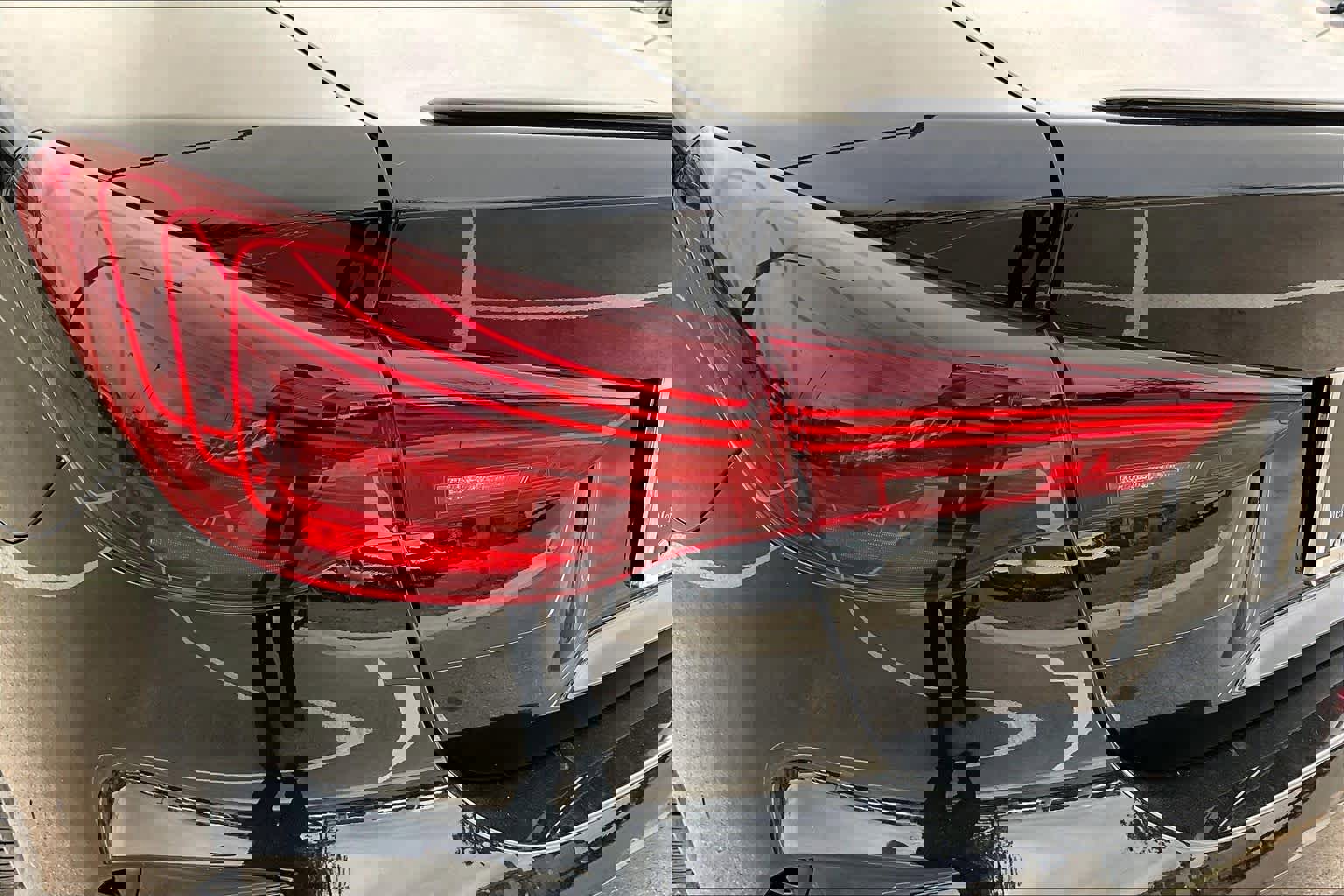 Used 2026 BMW M440i Coupe image 29