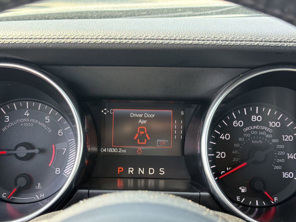 Used 2021 Ford Mustang Coupe image 22