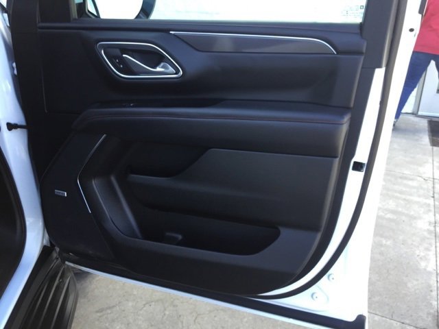 Used 2022 Chevrolet Suburban RST image 32