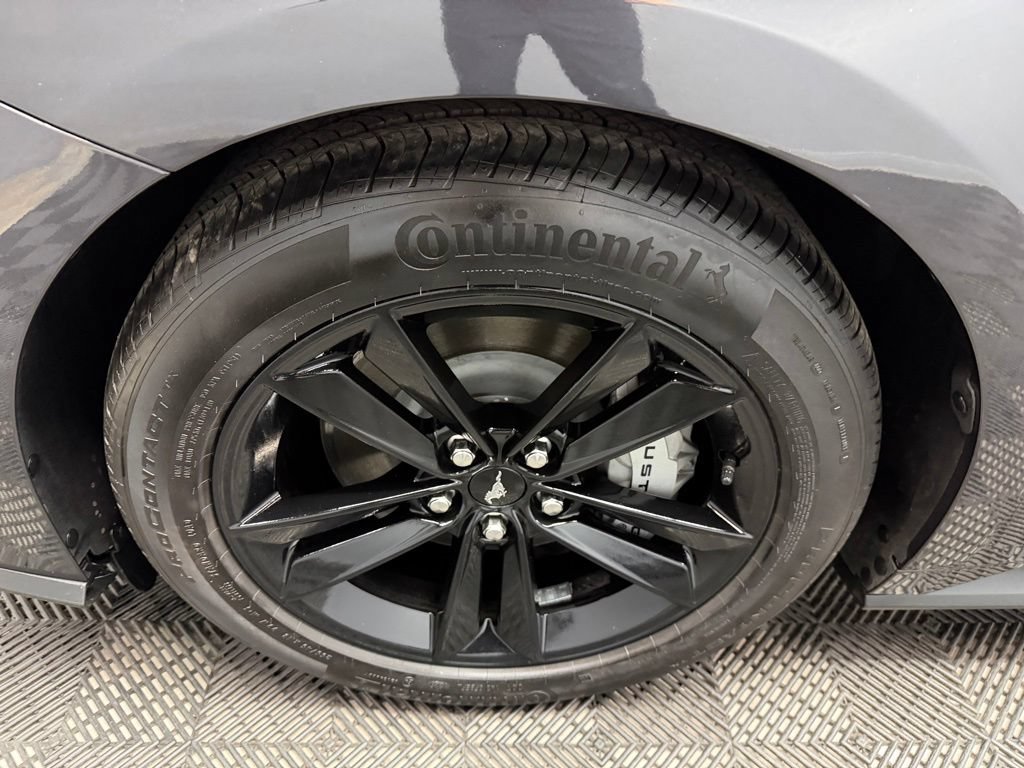 Used 2024 Ford Mustang GT RWD image 21