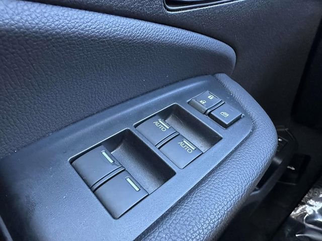 Certified 2022 Honda Pilot Touring image 32
