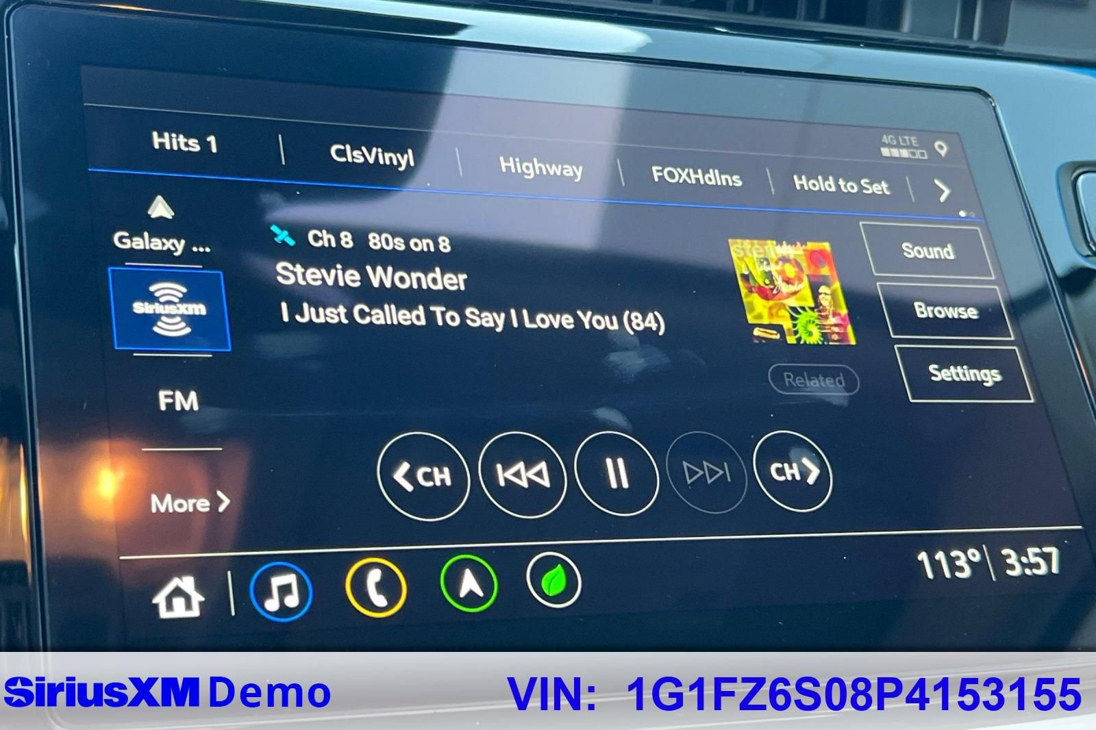 Used 2023 Chevrolet Bolt EUV Premier w/ Sun & Sound Package FWD image 54