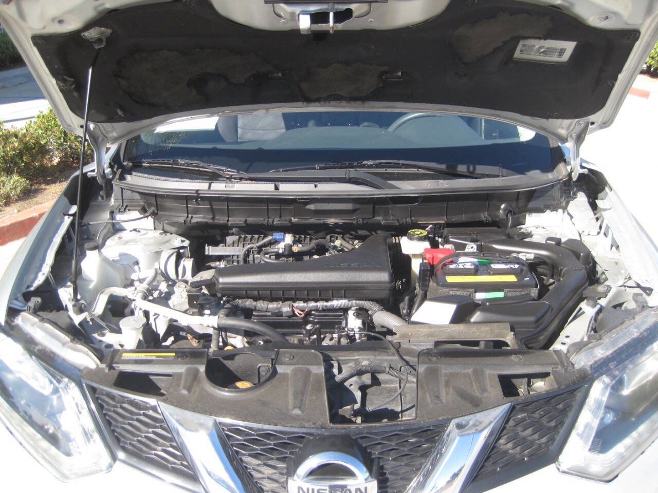 Used 2016 Nissan Rogue S image 13