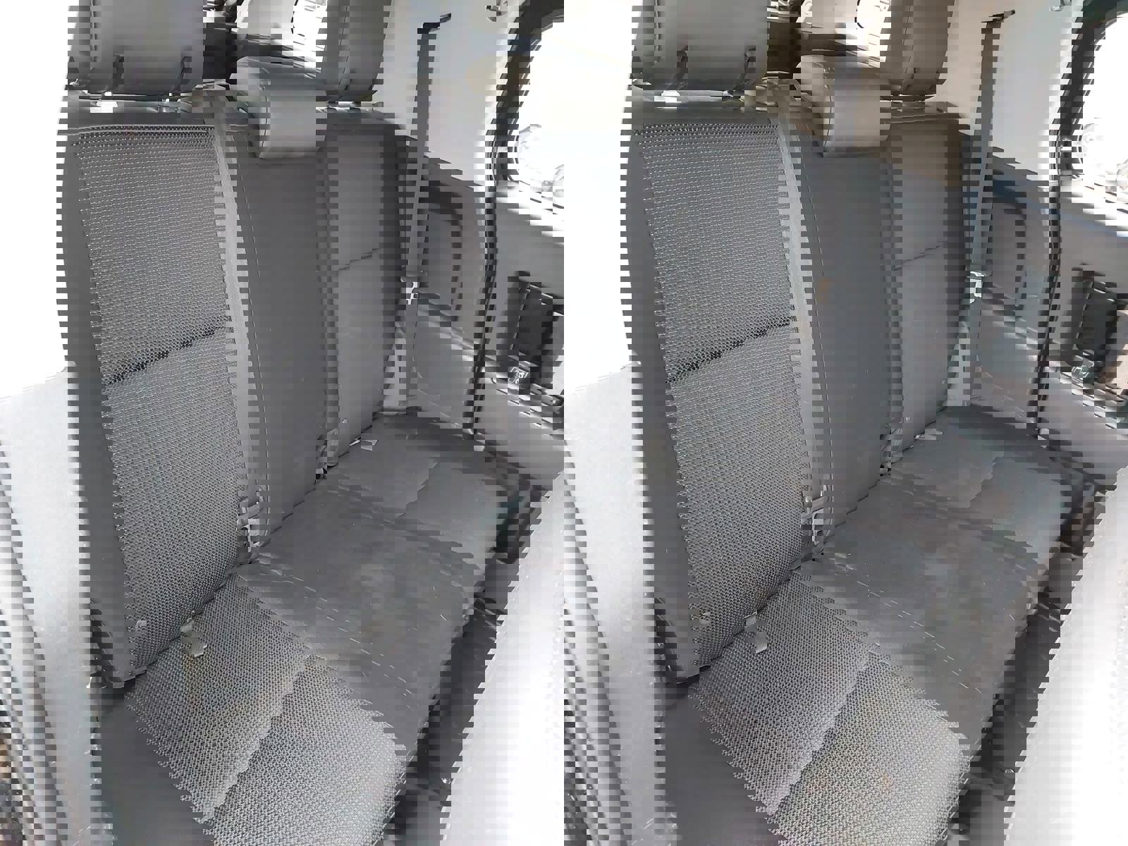 Used 2012 Toyota FJ Cruiser 4WD image 11