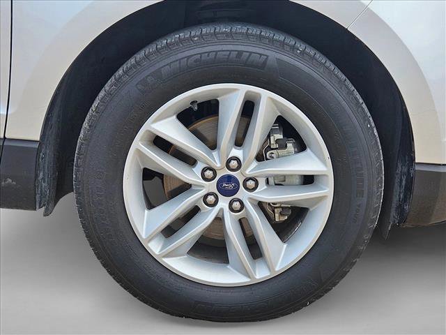 Used 2018 Ford Edge SEL w/ Equipment Group 201A FWD image 23