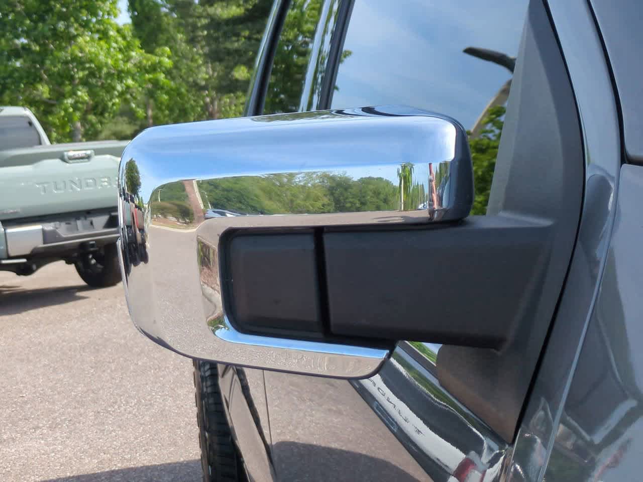 Used 2021 Ford F150 Lariat w/ Equipment Group 502A High AWD/4WD image 12