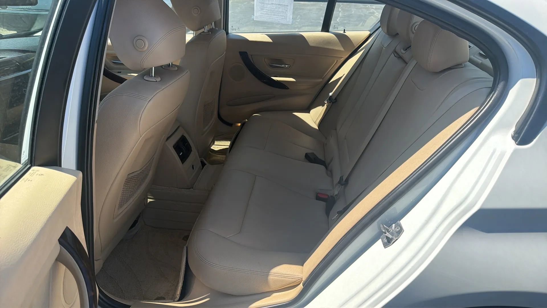 Used 2015 BMW 328i xDrive Sedan AWD/4WD image 10
